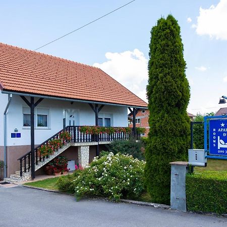 Soba I Apartman Dula Ogulin Exterior foto