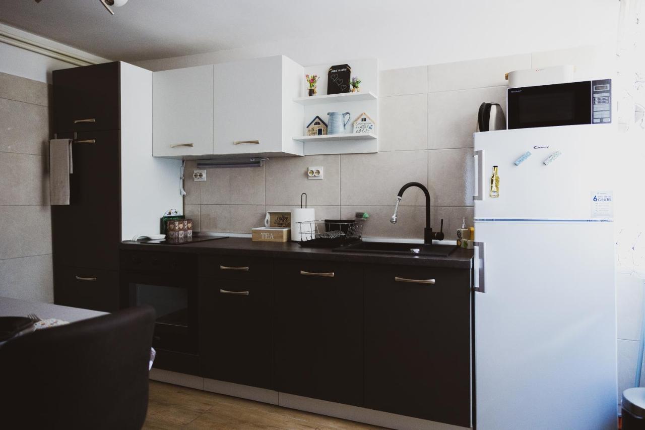Soba I Apartman Dula Ogulin Exterior foto