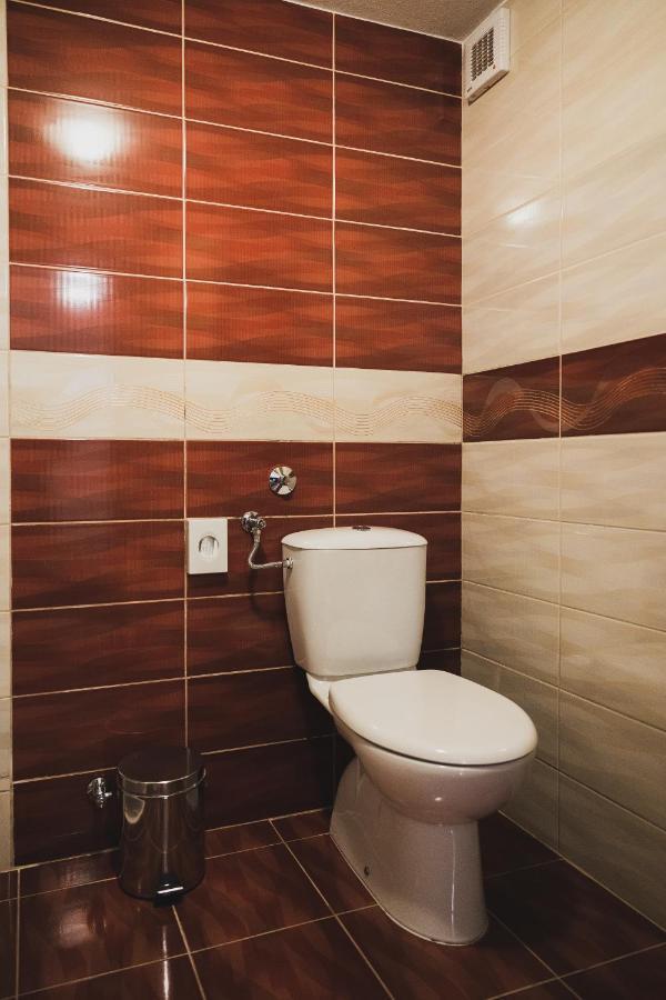 Soba I Apartman Dula Ogulin Exterior foto